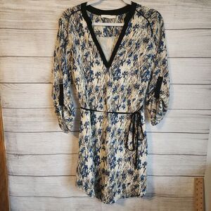 Lush Large Cream Color With Blue Flowers V-Neck Dress With Belt
